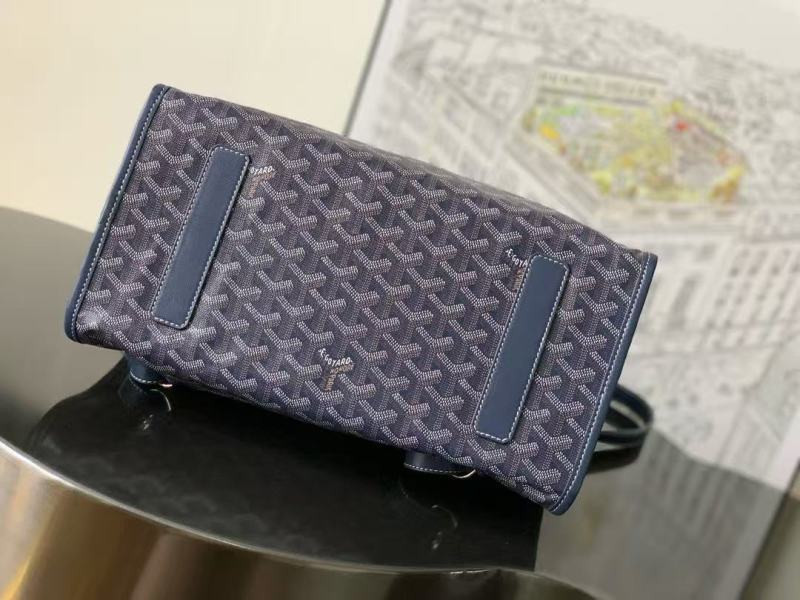 G09ard saint leger backpack