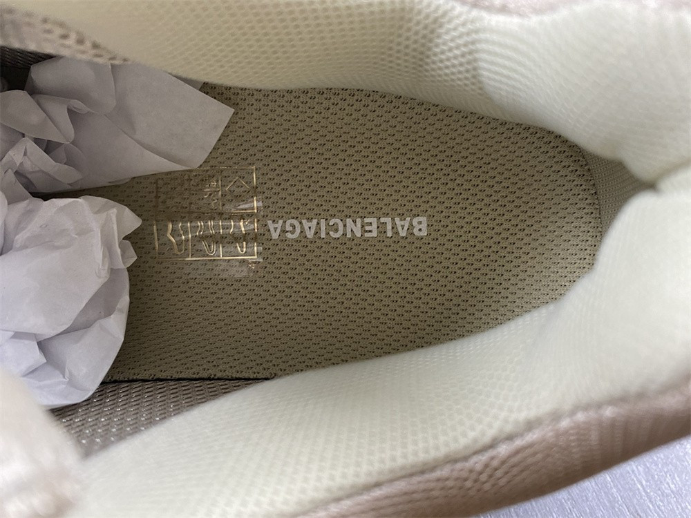 Ba*len*cia*ga triple s 524039 w2fa1 9710