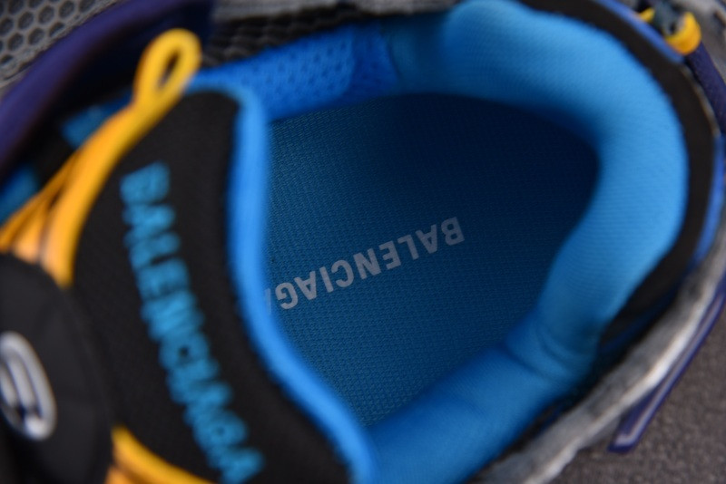 Ba1en*iaga runner 772774 w3rmu 1474