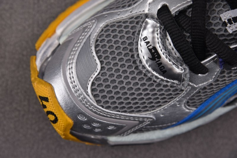 Ba1en*iaga runner 772774 w3rmu 1474