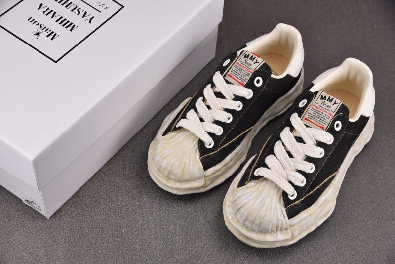 Ma1s0n mihara sneakers