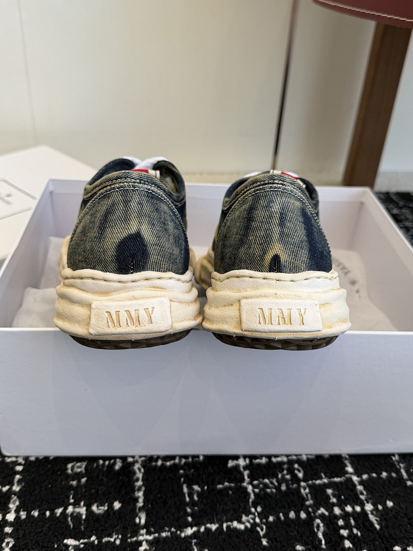 Ma1s0n mihara sneakers