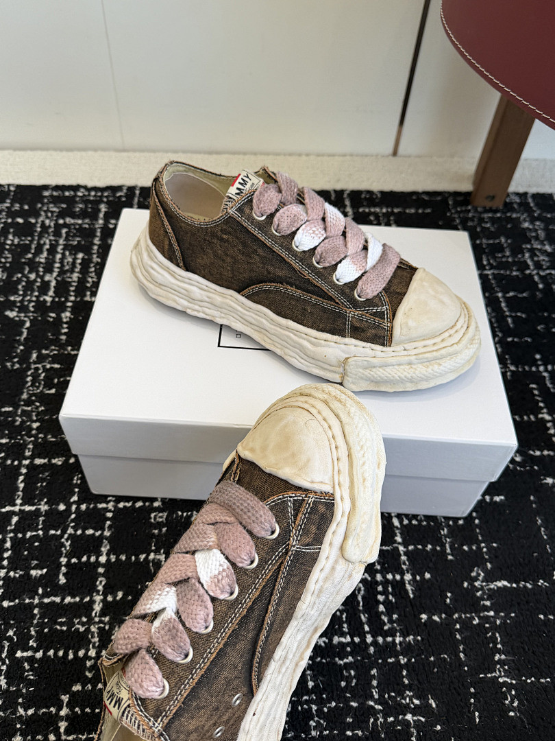 Ma1s0n mihara sneakers