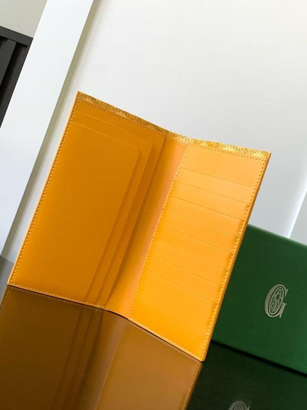 G09ard saint-roch long wallet