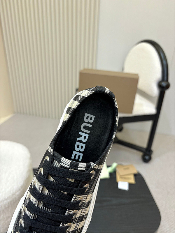 BUR SNEAKER