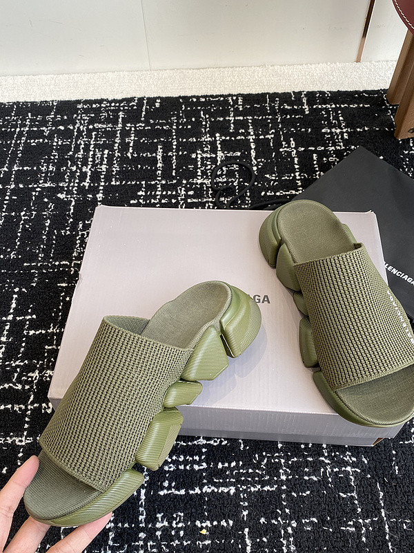BALENCIAGA SLIDES
