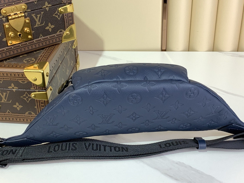 LOUIS VUITTON Rush Bumbag-30*15*8CM(dark blue)
