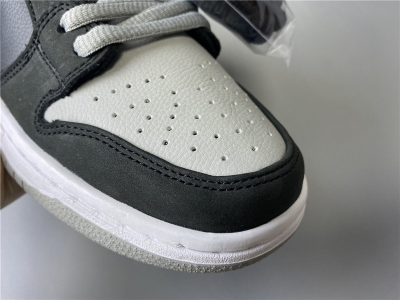 Nike SB Dunk Low J-Pack Shadow BQ6817 007