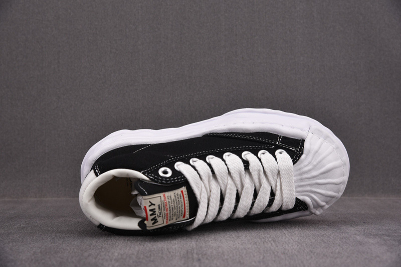 Ma*s*n mihara sneakers