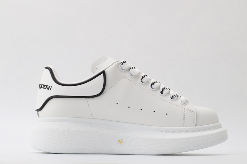ALEXANDER MCQUEEN SNEAKER