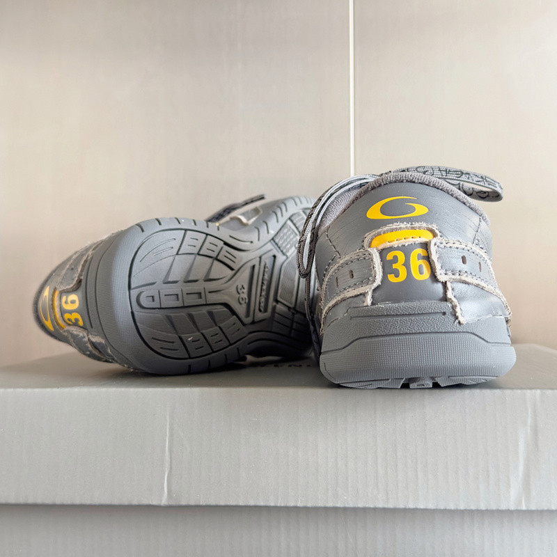 BALENCIAGA Launches New Hamptons Sneaker