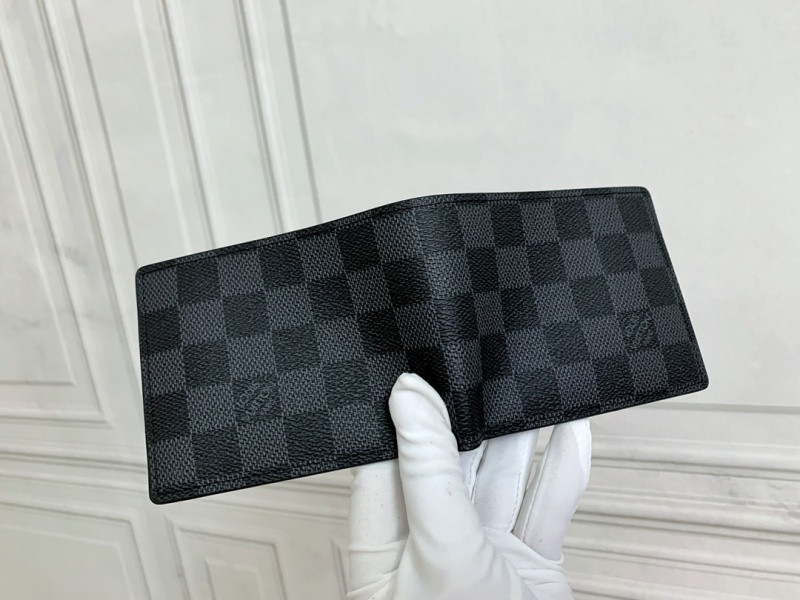 LV Wallet