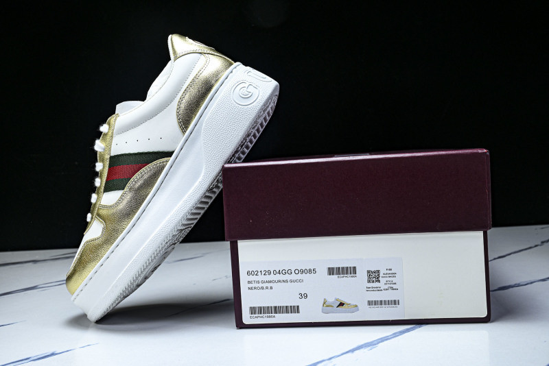 Gvc*1 sneakers