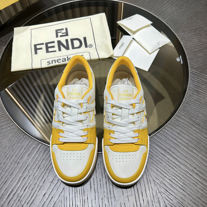 FENDI SNEAKERS