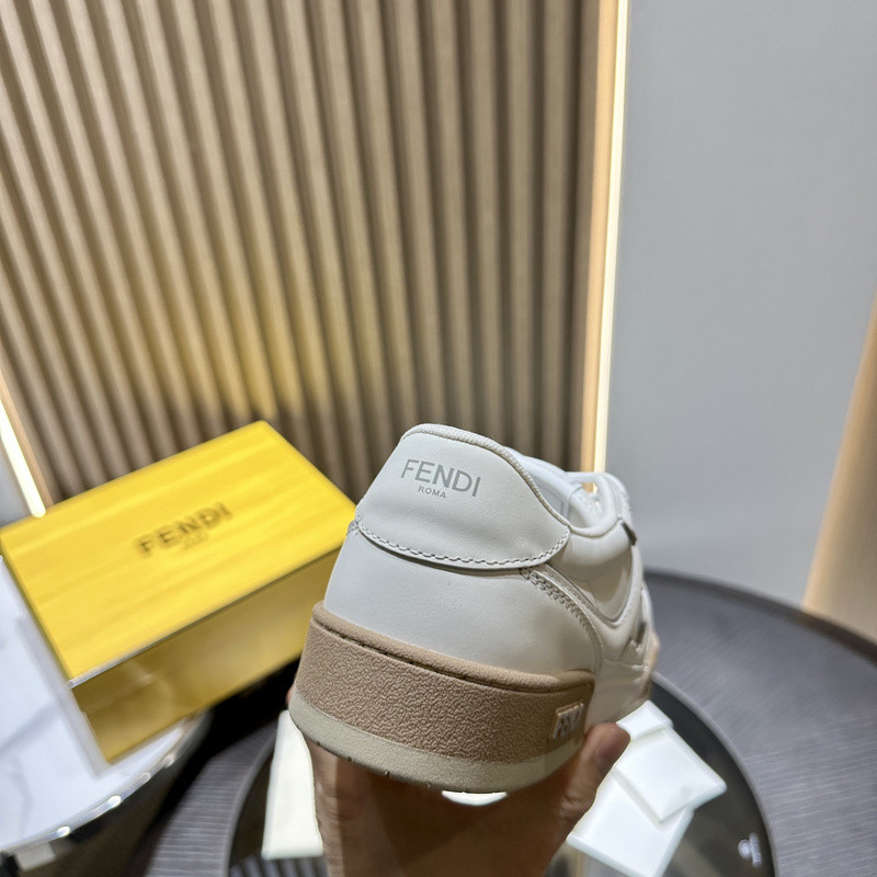 FENDI SNEAKERS