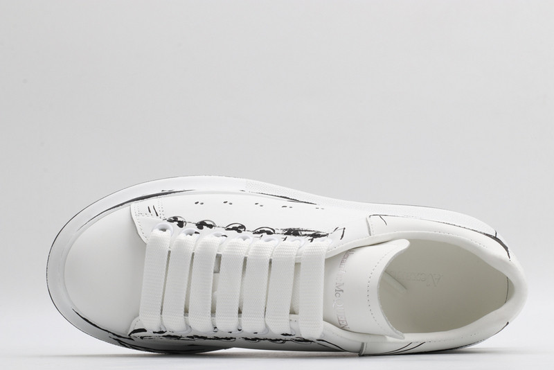 ALEXANDER MCQUEEN SNEAKER