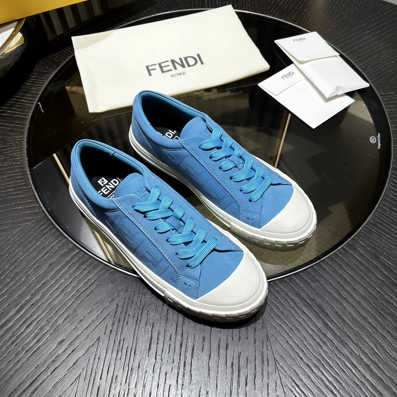 FENDI SNEAKERS