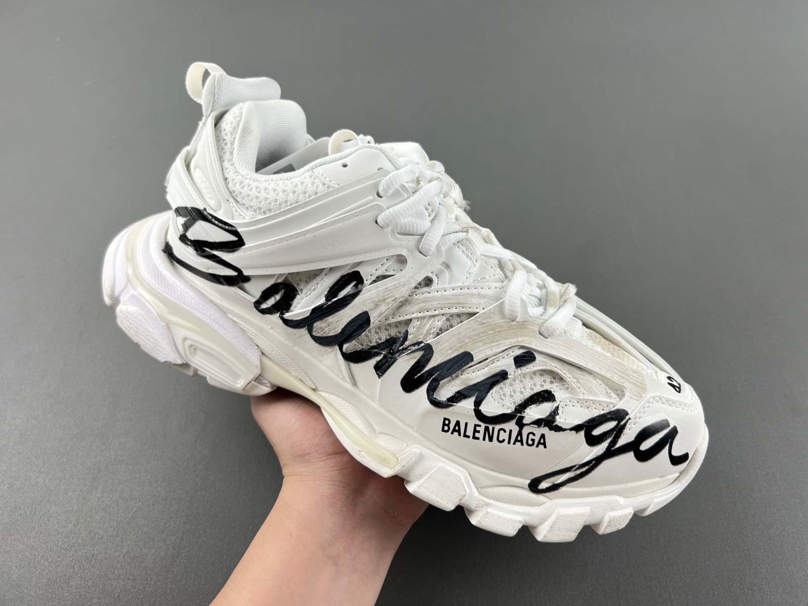 BALENCIAGA TRACK 542436 WTRHW 1090
