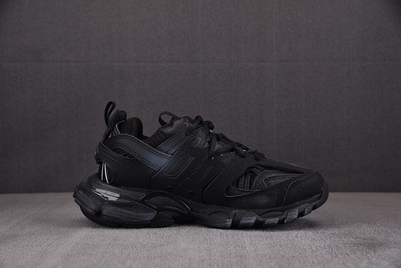 Ba*len*cia*ga track 542436 wtrhw 1090