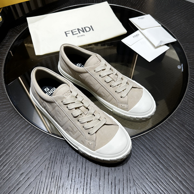FENDI SNEAKERS