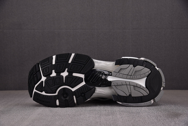 Ba*len*cia*ga runner 677403-w3rb5-9012