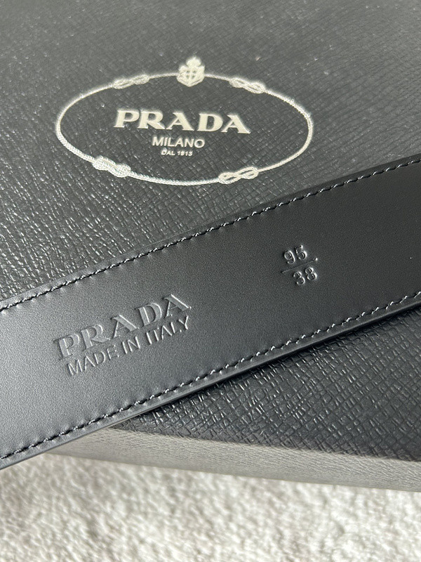 prada belt