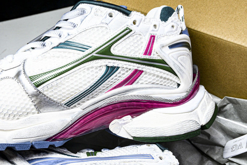 Balenciaga Runner 772767-W3RMU-9934