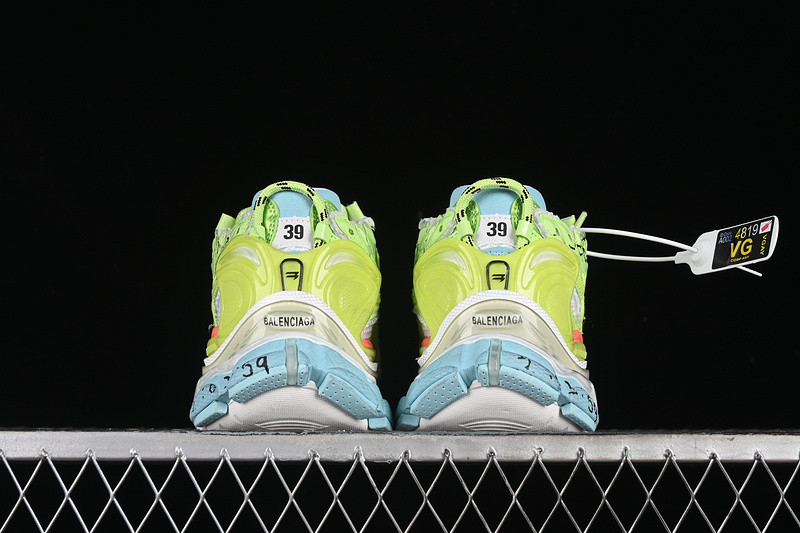 Balenciaga Runner 772767-WRNMT-4697