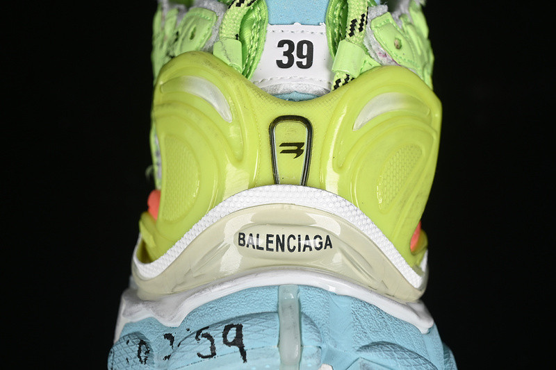Balenciaga Runner 772767-WRNMT-4697