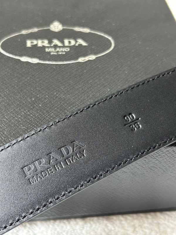 prada belt