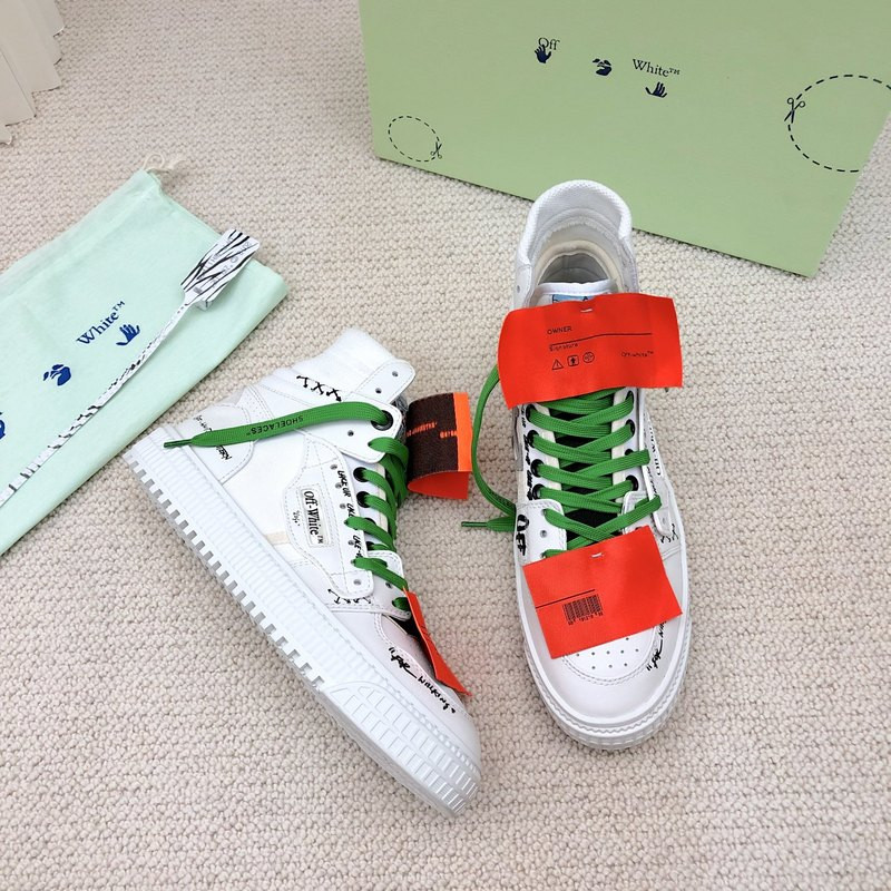 Off-White c/o Virgil Abloh