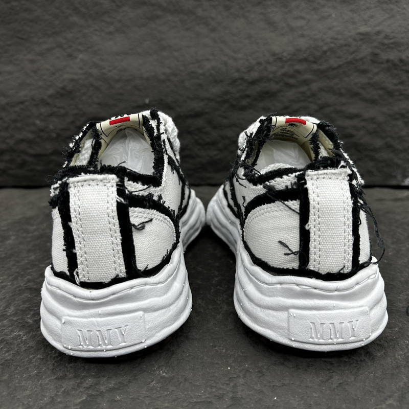 Ma1s0n mihara sneakers