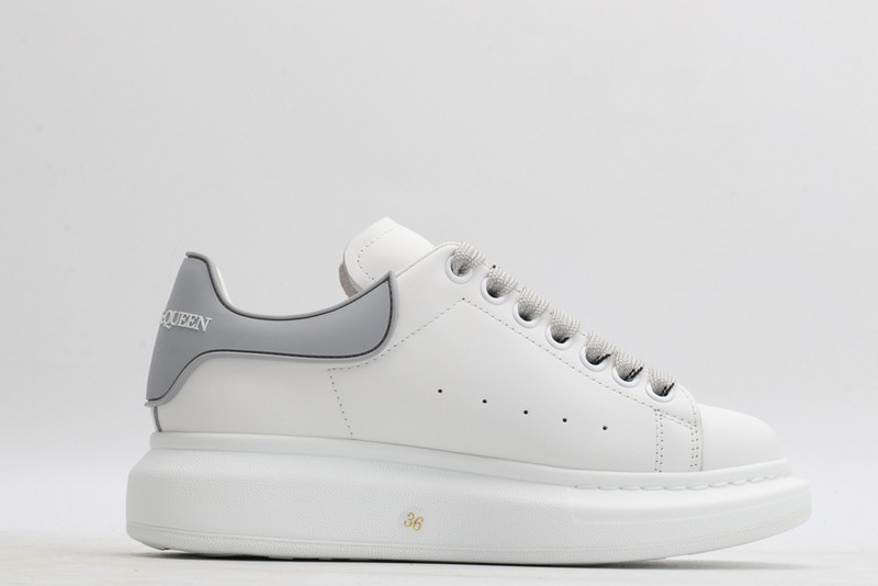 ALEXANDER MCQUEEN SNEAKER