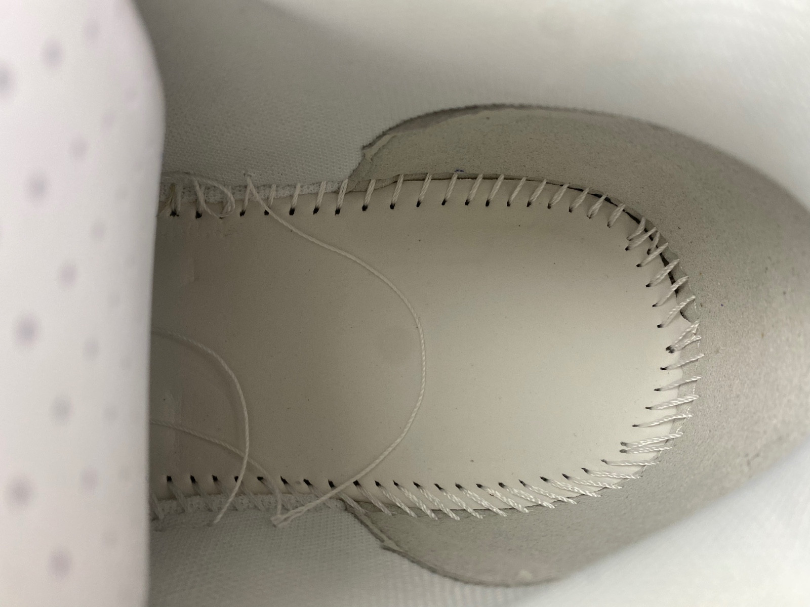 Off-White c/o Virgil Abloh