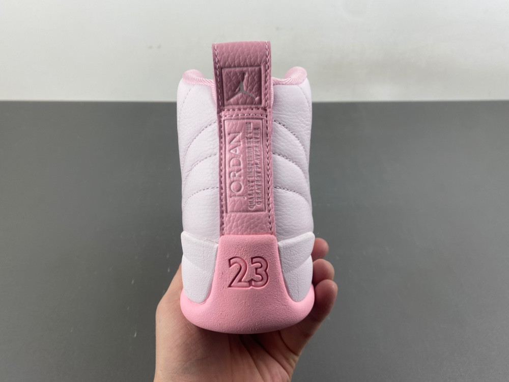 Jordan 12 Retro Pearl Pink (2025) 510815-600
