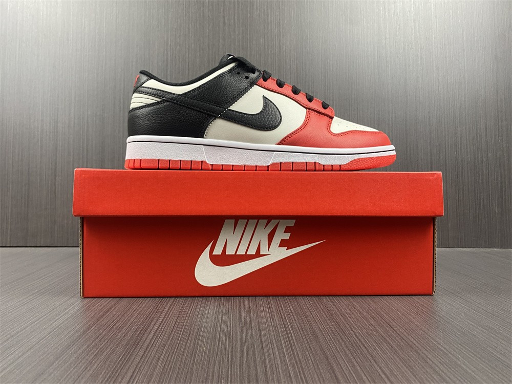 NBA X NIKE SB DUNK LOW EMB “CHICAGO” DD3363-100