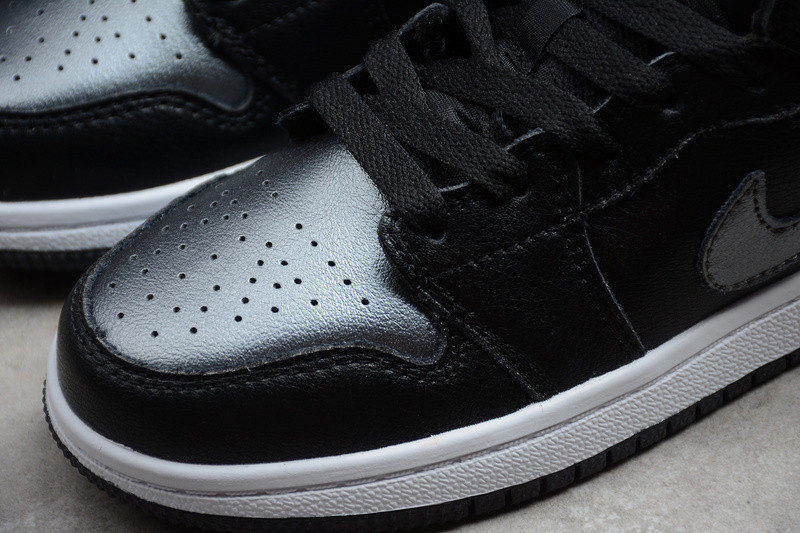 AIR JORDAN 1 MID GS BQ6931-013