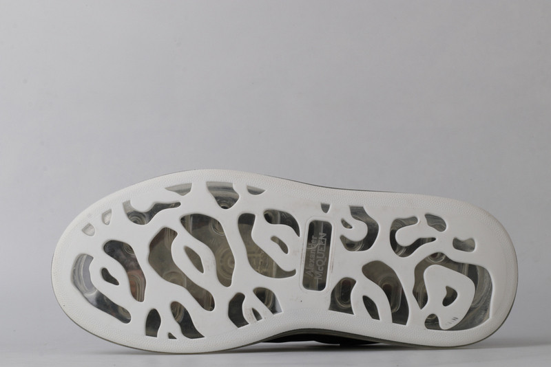 ALEXANDER MCQUEEN SNEAKER