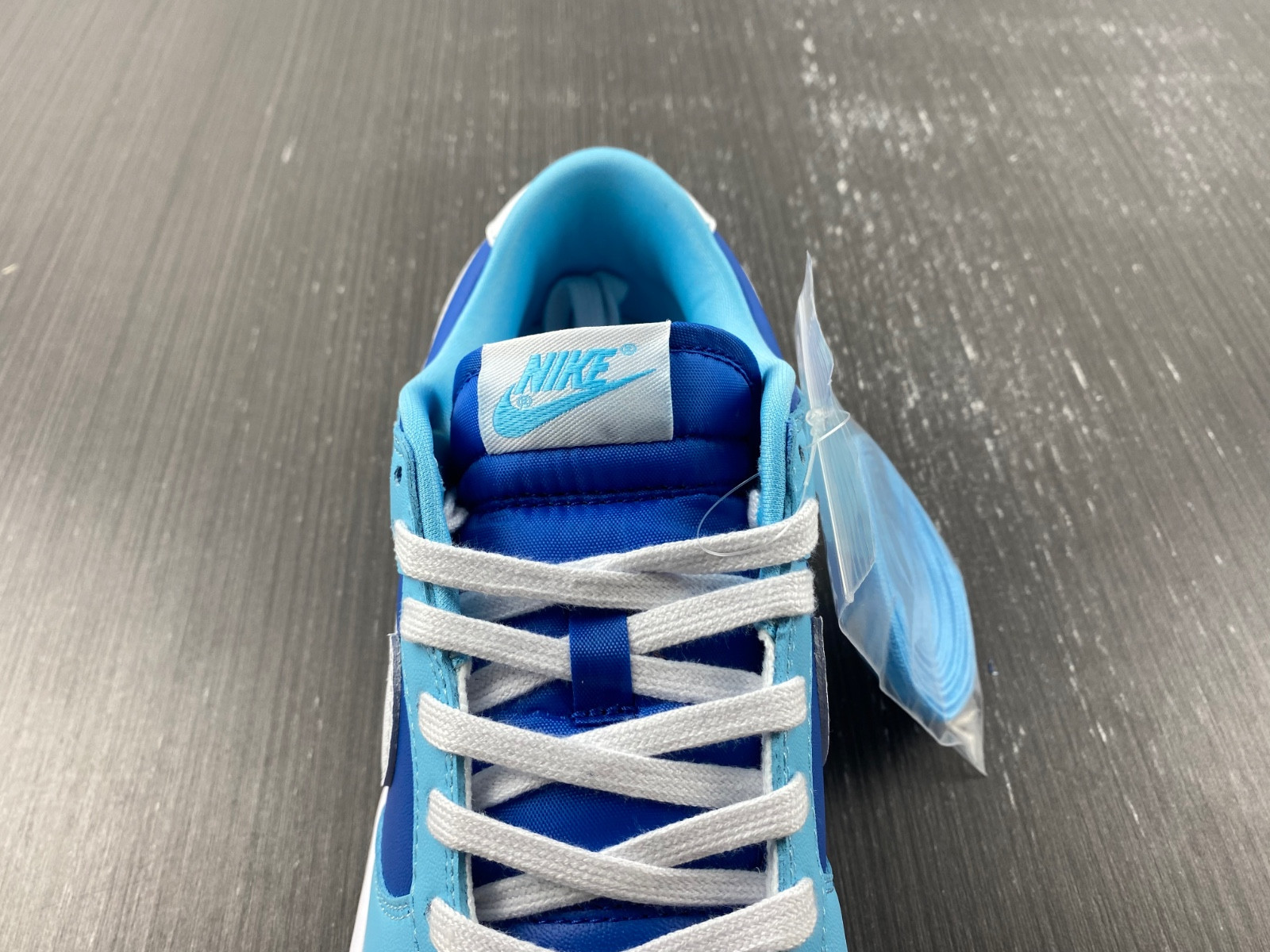 Nike Dunk Low Retro QS Argon (2022) DM0121-400