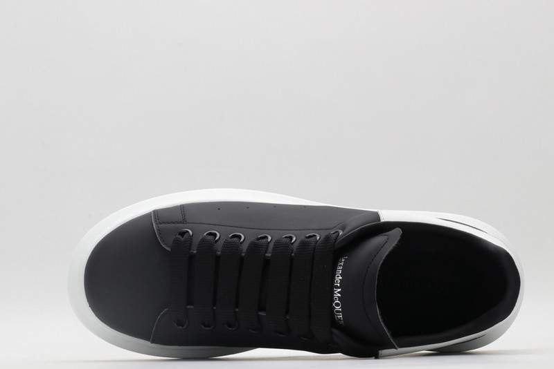 ALEXANDER MCQUEEN SNEAKER
