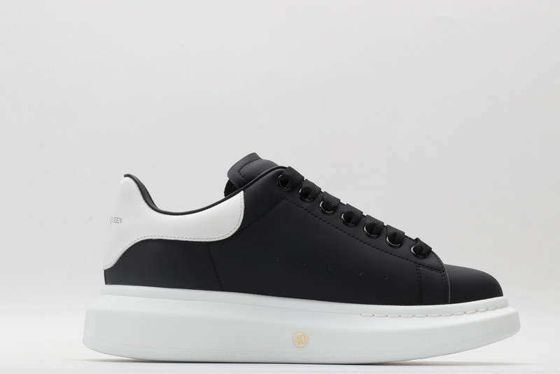 ALEXANDER MCQUEEN SNEAKER