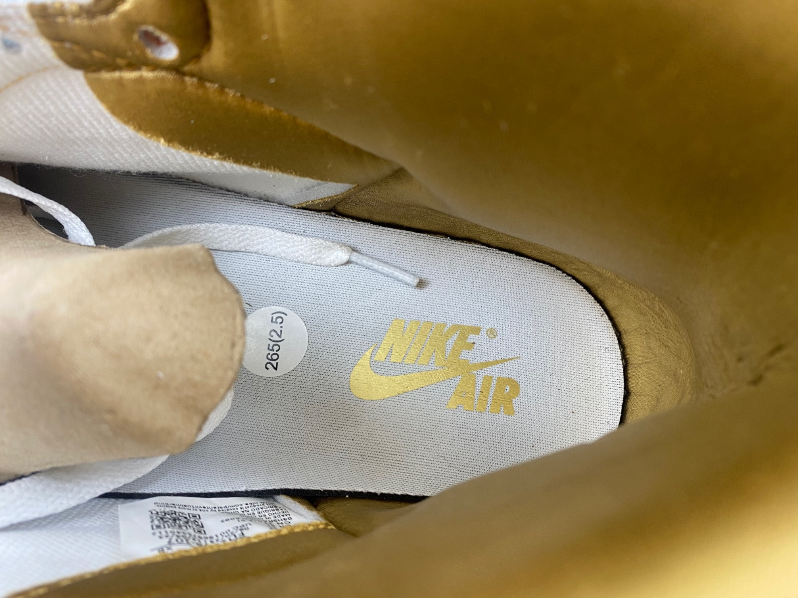 Air Jordan 1 Retro High OG FD2596-107