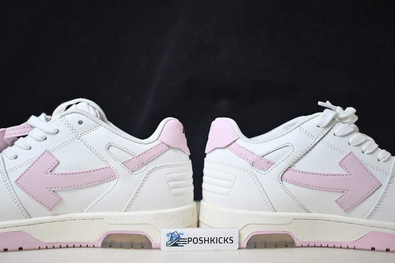 Off-White c/o Virgil Abloh