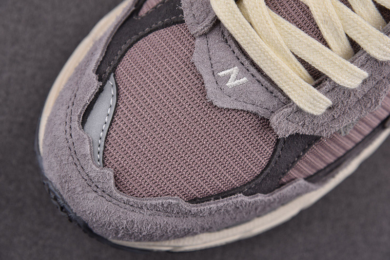 New Balance 2002R "Protection Pack" - M2002RDY