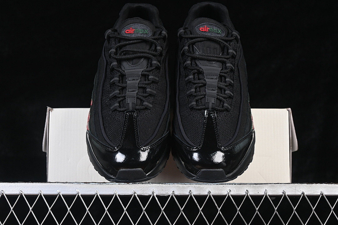 Nike Air Max 95 SP Undefeated Black Men