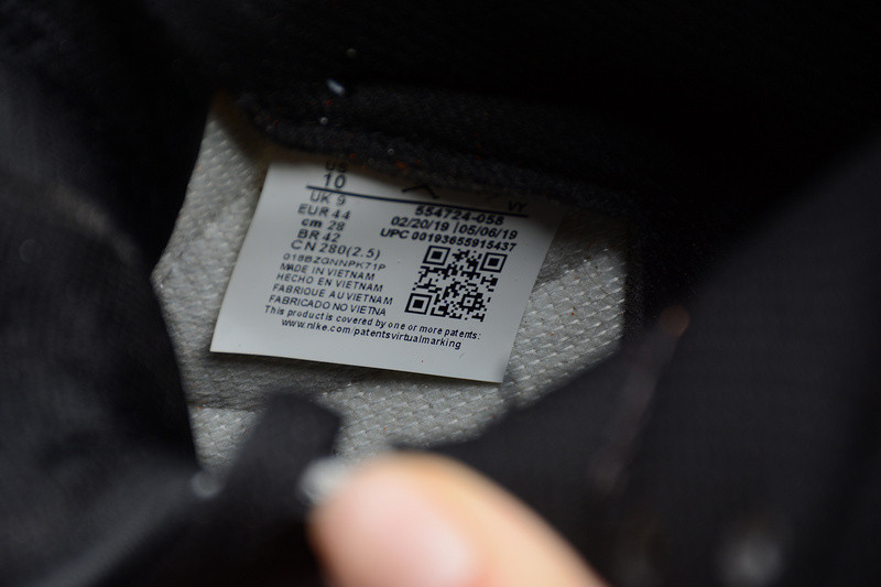 AIR JORDAN 1 MID SHATTERED BACKBOARD 554724-058