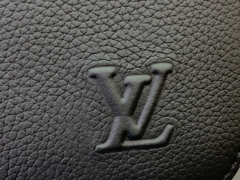 L*uis V*itton Pilot Briefcase