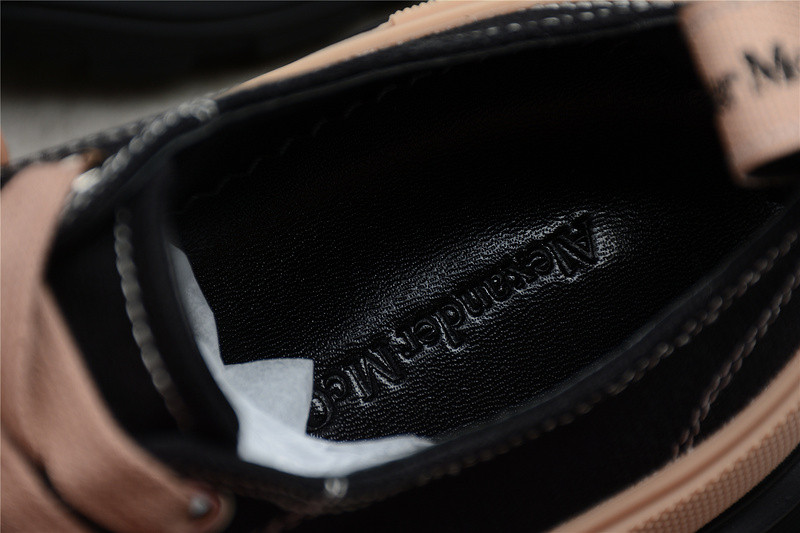 ALEXANDER MCQUEEN SNEAKER