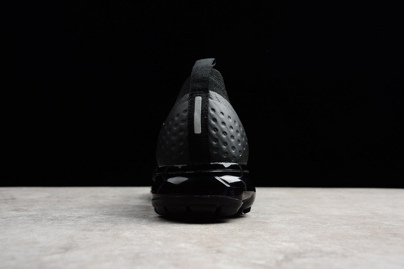 AIR VAPORMAX FLYKNIT 2.0 BLACK/GOLD 42842-009