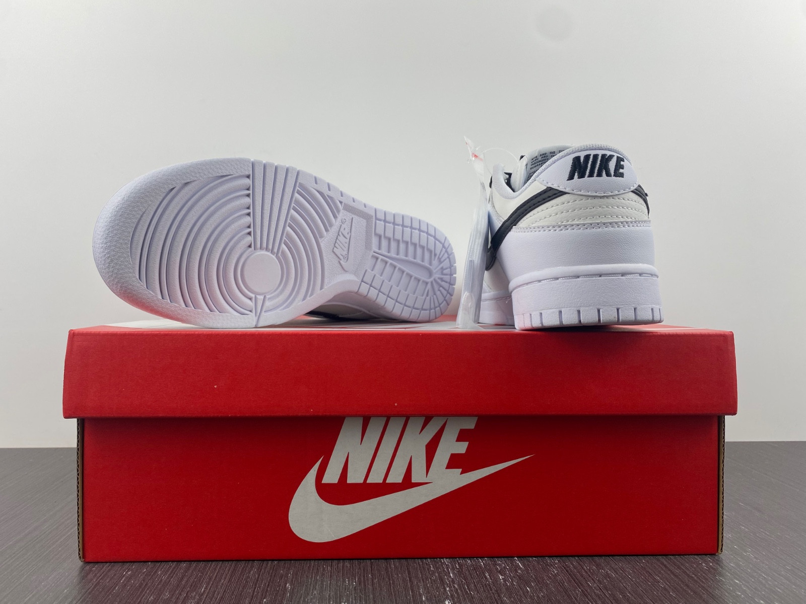 Nike Dunk Low Reverse Panda DJ6188-101